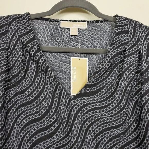 Michael Kors Chain Print Top Women Size PXL Black Silver Short Sleeve NEW - Picture 2 of 12